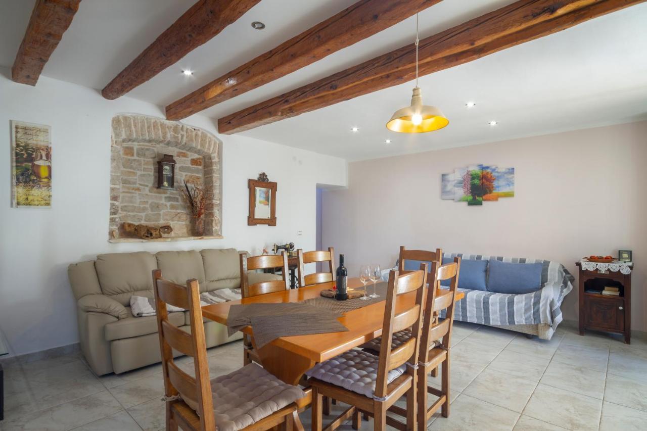 Holiday Stone House Бале Экстерьер фото